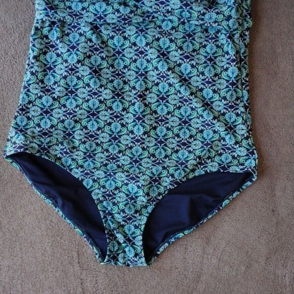 Merona One Piece Swimsuit - Picture 3 of 10